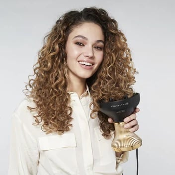 curly girl with diffon supreme