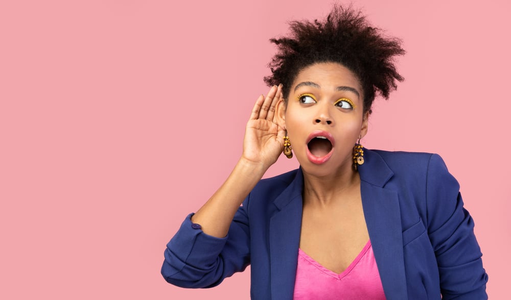 girl with afro hair