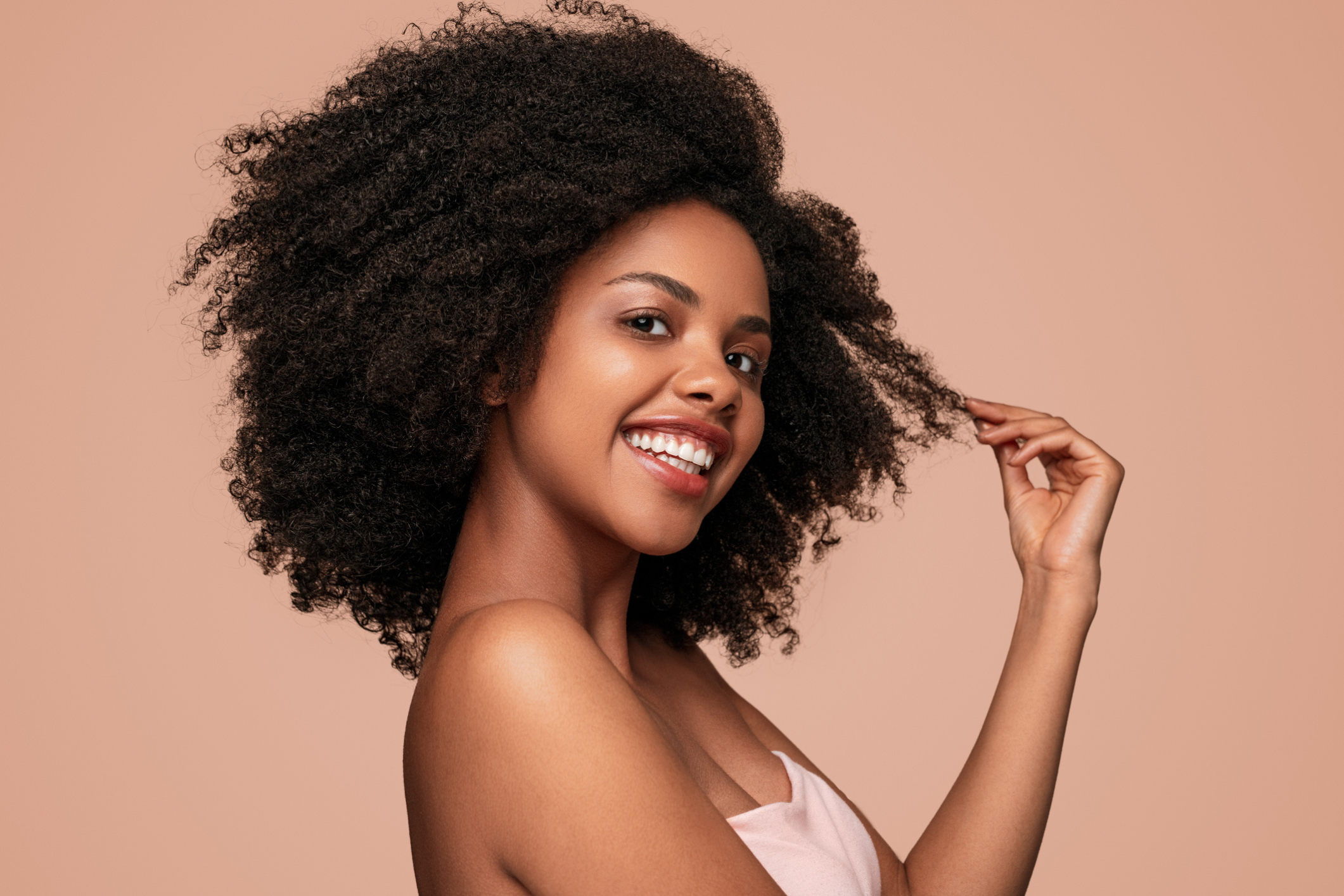 Curly hair styling tips based on your curl type